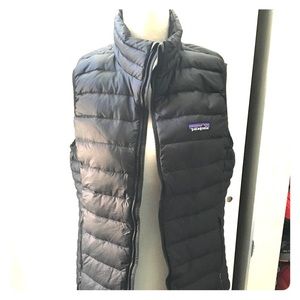 Patagonia- Woman’s down sweater vest